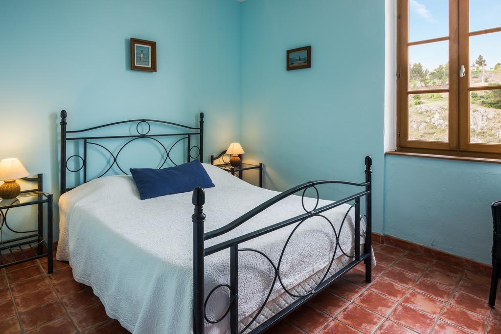 Bed and Breakfast Relais De Tamaroque Portel-des-Corbieres Exterior foto